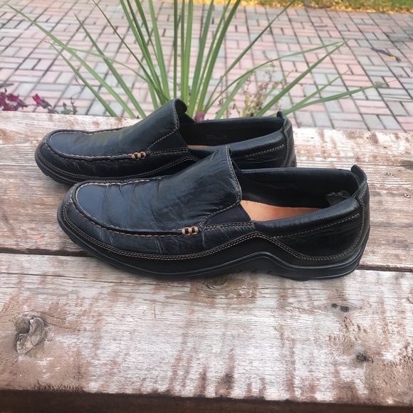 Cole Hann black slip-on loafer tucker Dress shoes - Picture 3 of 8